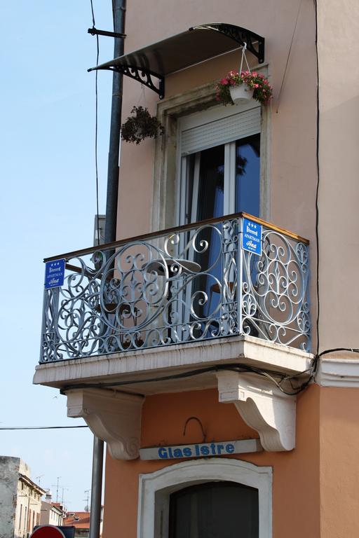 بولا Ana Apartment الغرفة الصورة