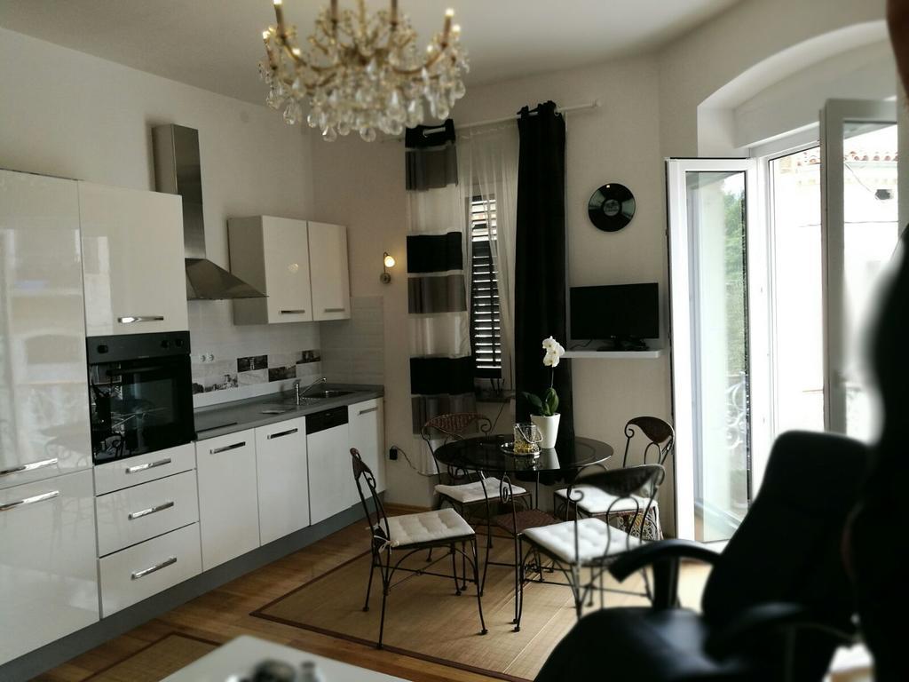 بولا Ana Apartment المظهر الخارجي الصورة